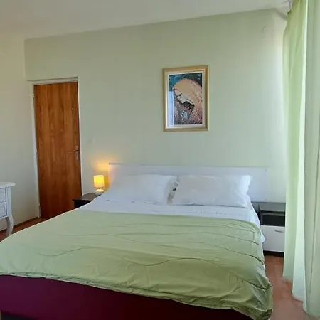 Romantic Apartment Split